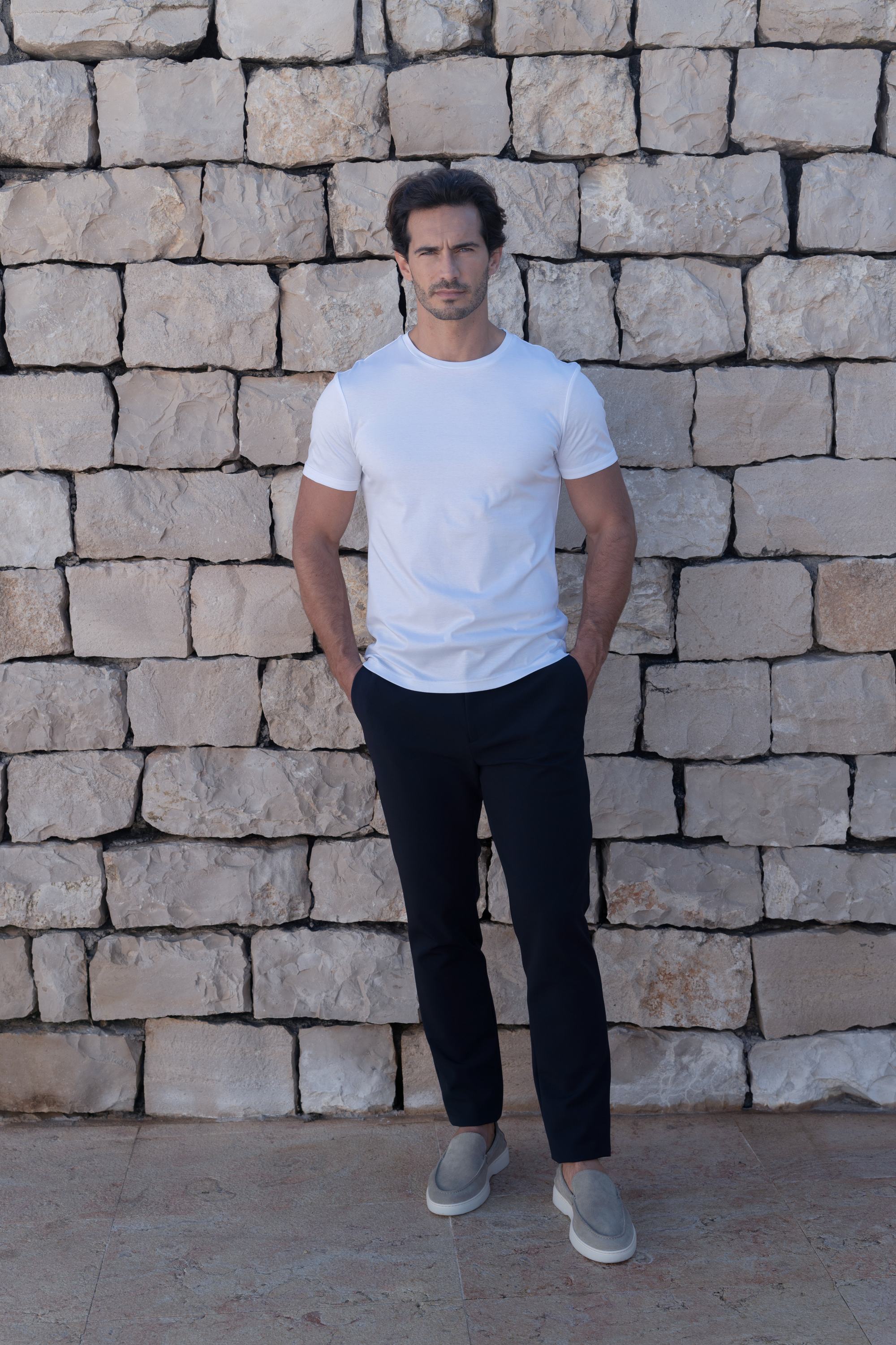 Timeless white cotton-silk t-shirt displaying quality craftsmanship and elegant finishing.